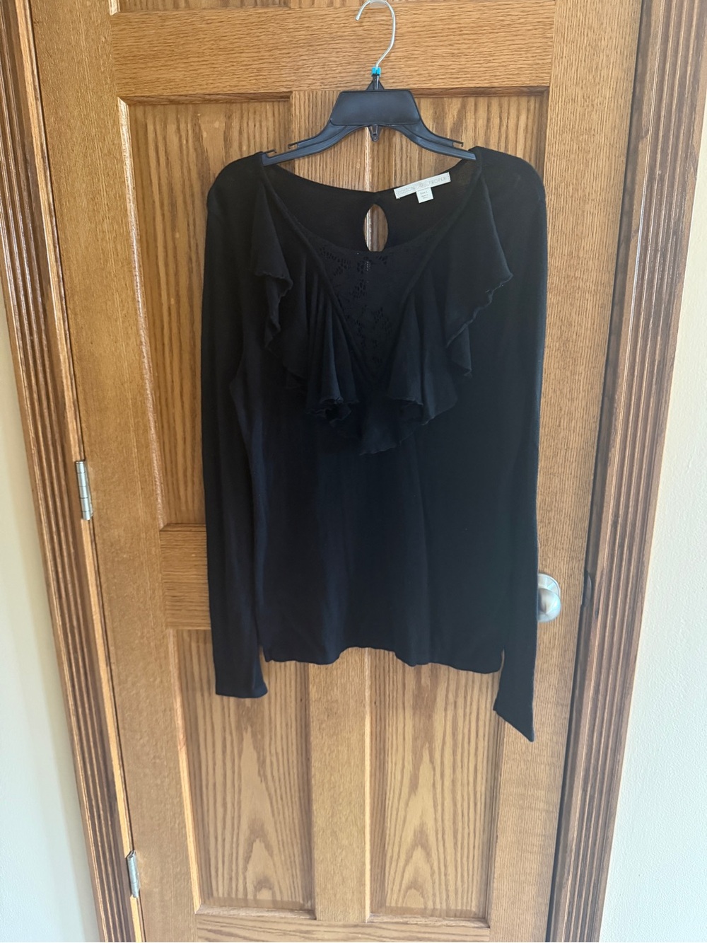 Boston Proper Black Long-Sleeve Ruffle Keyhole Top large